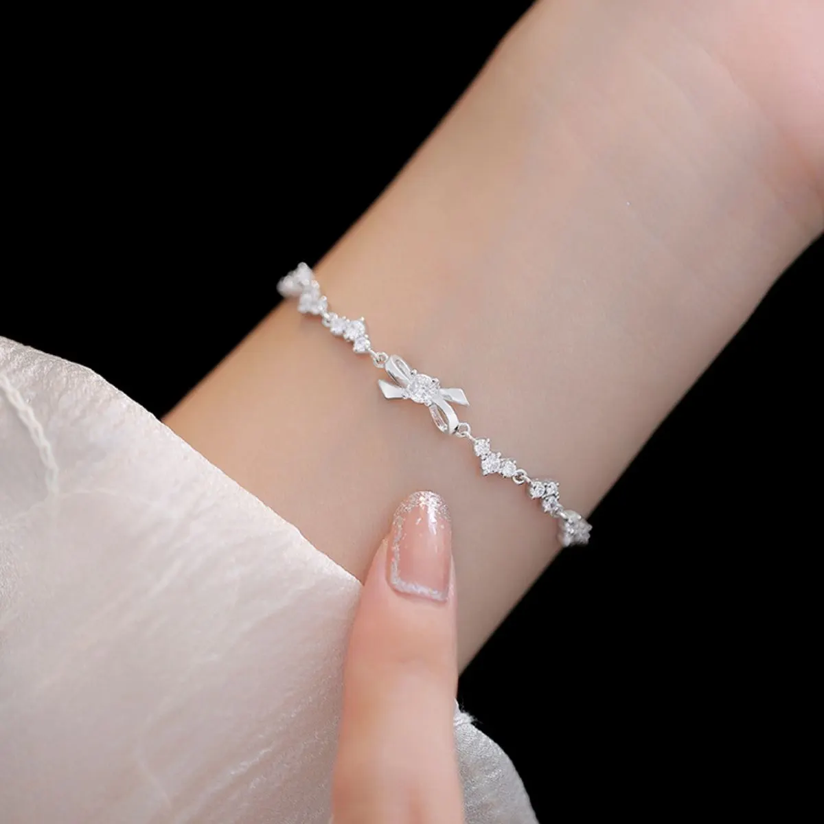 925 Sterling Silver Chain Bow Bracelet